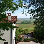 Le Mandolare Villaga