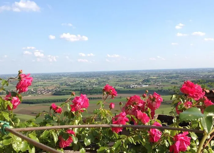 Le Mandolare * Villaga