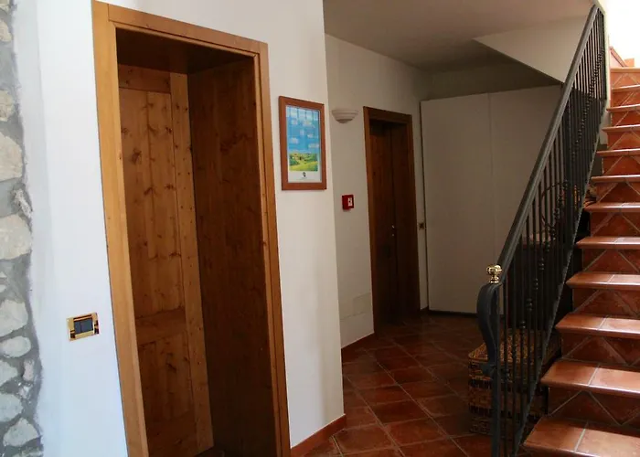 Le Mandolare * Villaga