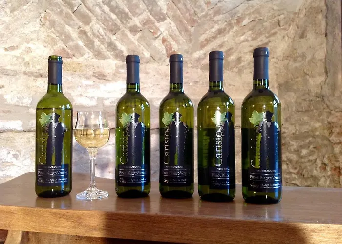 Le Mandolare * Villaga