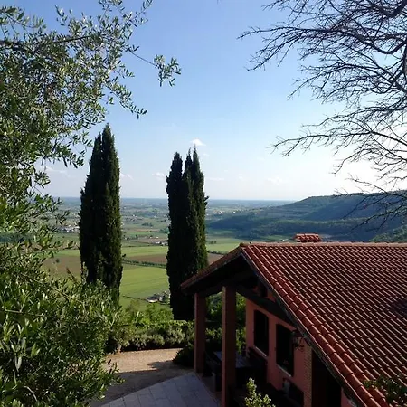 Le Mandolare * Villaga