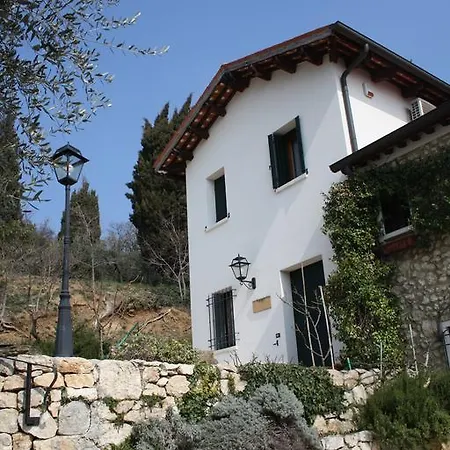 Le Mandolare Villaga
