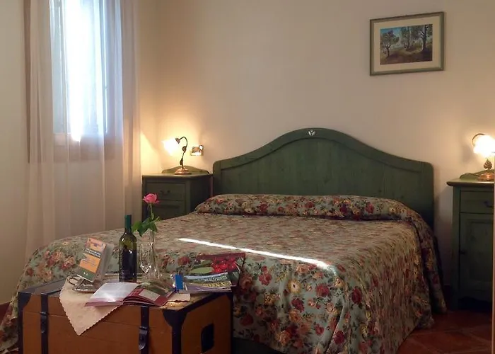 Vakantieboerderij Le Mandolare Villaga